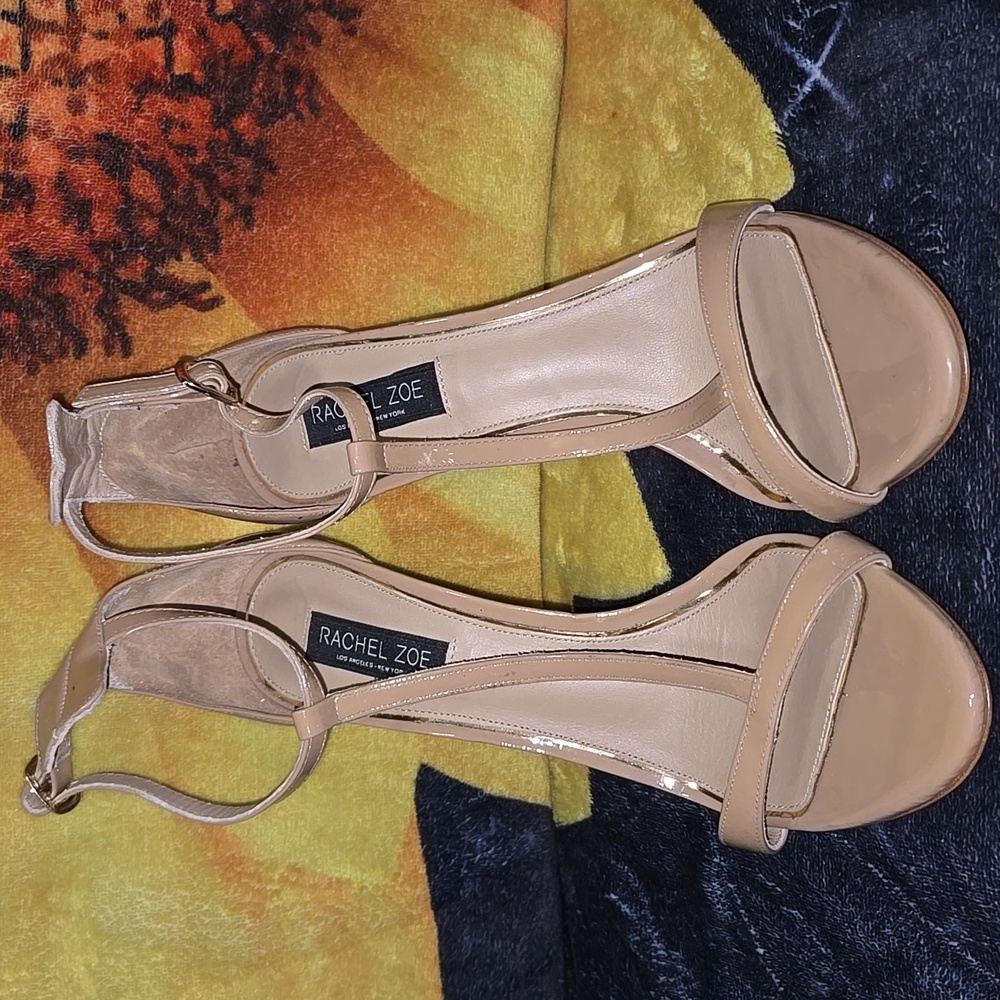 Rachel Zoe Tan Heels Elegant Design - Picture 3 of 4